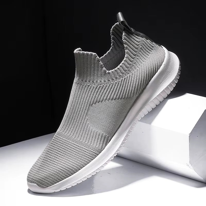 Breathable Men Shoes Trend Flat White Casual Shoes Light Male Sneaker Breathable Luxury Footwear Vulcanize Shoes Man 2022 Summer