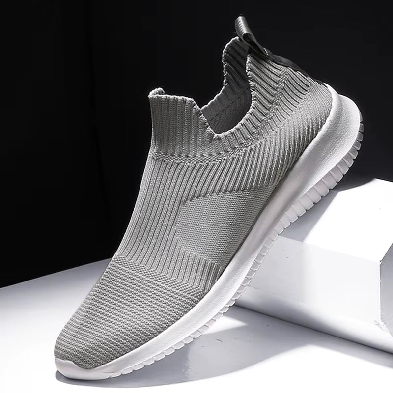 Breathable Men Shoes Trend Flat White Casual Shoes Light Male Sneaker Breathable Luxury Footwear Vulcanize Shoes Man 2022 Summer